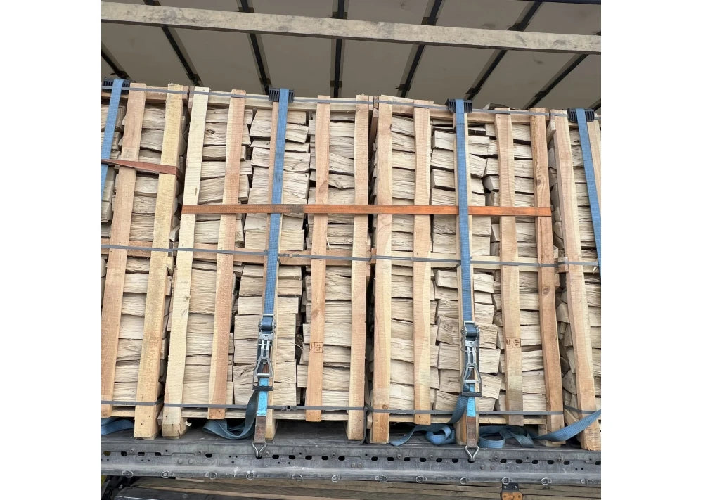 6 LKW Brennholz Hainbuche Buche 22 Paletten ( 44 RM ) 25 / 33cm (Copie) - GLUTHAUS